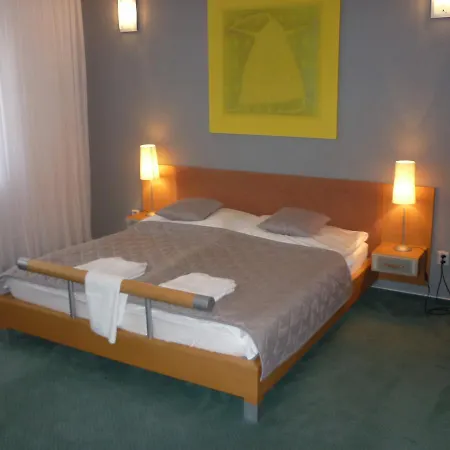 Apartament Studio 58 *